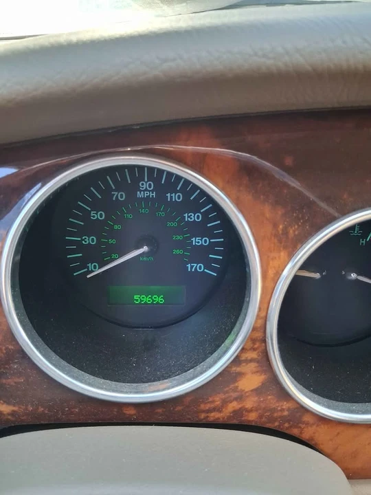 2005 Jaguar X100 XK8 - Image 4 of 9