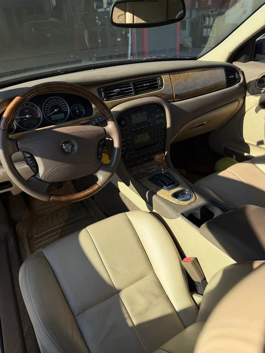 2005 Jaguar S-Type 2nd Gen - Image 11 of 14