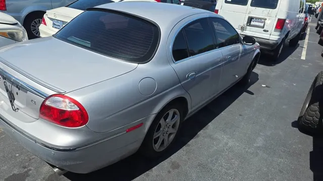 2005 Jaguar S-Type 2nd Gen - Image 4 of 6
