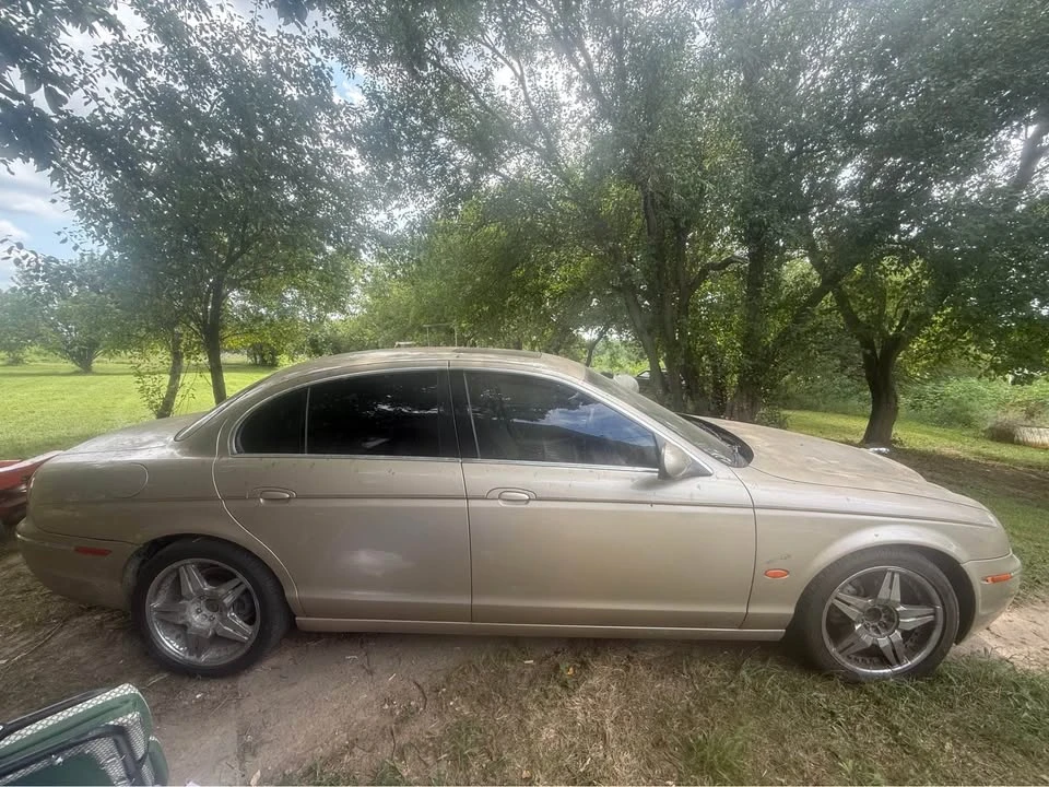 2005 Jaguar S-Type 2nd Gen - Image 2 of 8