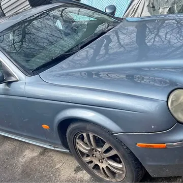 2005 Jaguar S-Type V6 Sedan