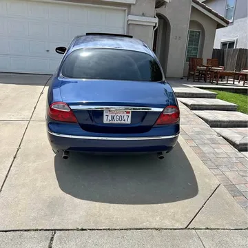2005 Jaguar S-Type V6 Sedan