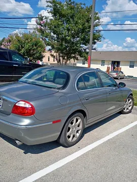 2005 Jaguar S-TYPE V8 Sedan 4D