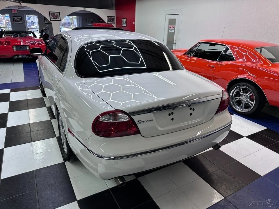 2005 Jaguar S-Type 2nd Gen - Image 19 of 21