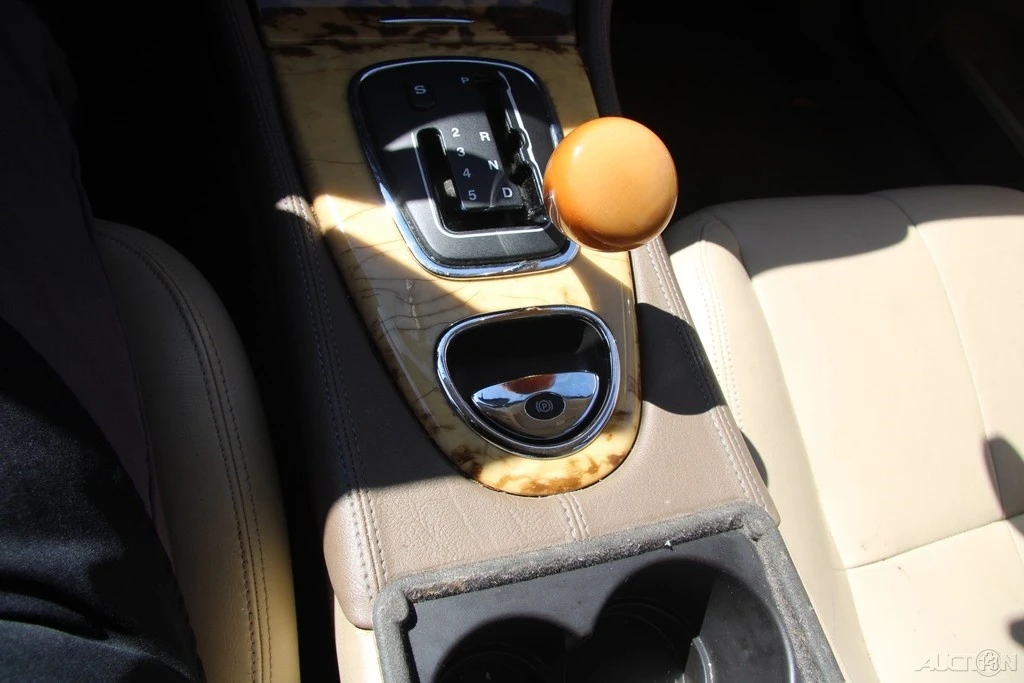 2005 Jaguar S-Type 2nd Gen - Image 19 of 21