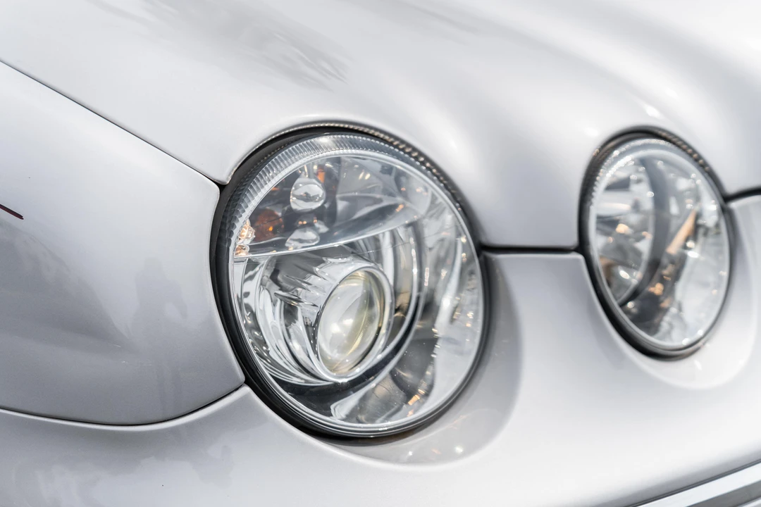 2005 Jaguar S-Type 2nd Gen - Image 10 of 31