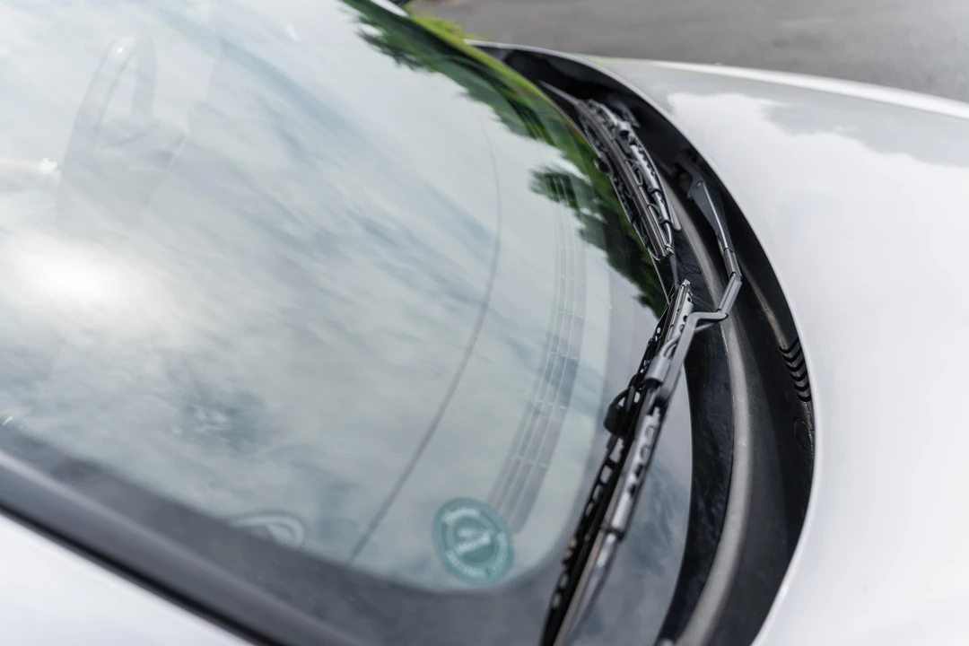 2005 Jaguar S-Type 2nd Gen - Image 15 of 31