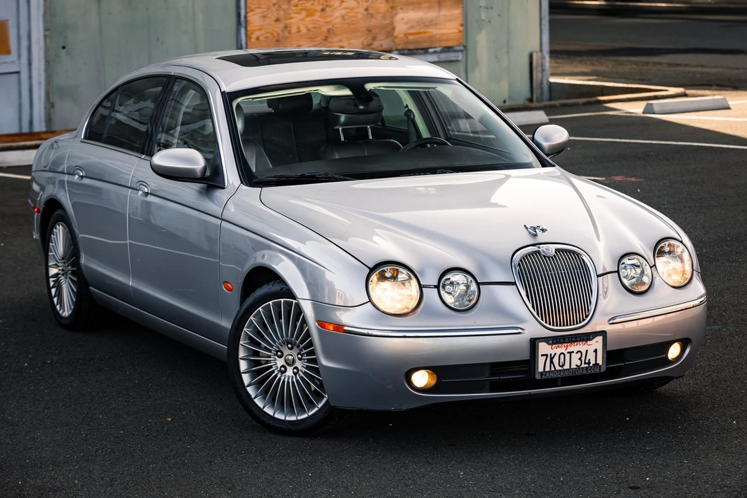 2005 Jaguar S-Type 2nd Gen - Image 25 of 31