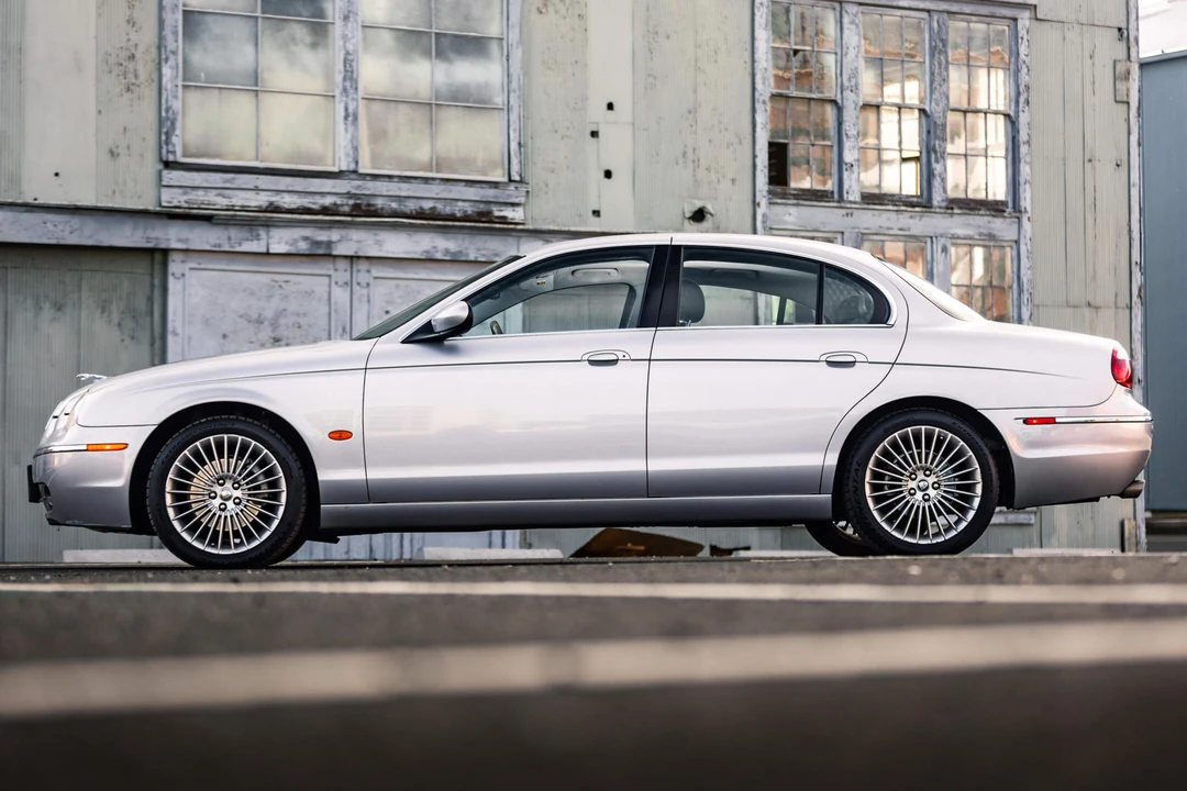 2005 Jaguar S-Type 2nd Gen - Image 3 of 31