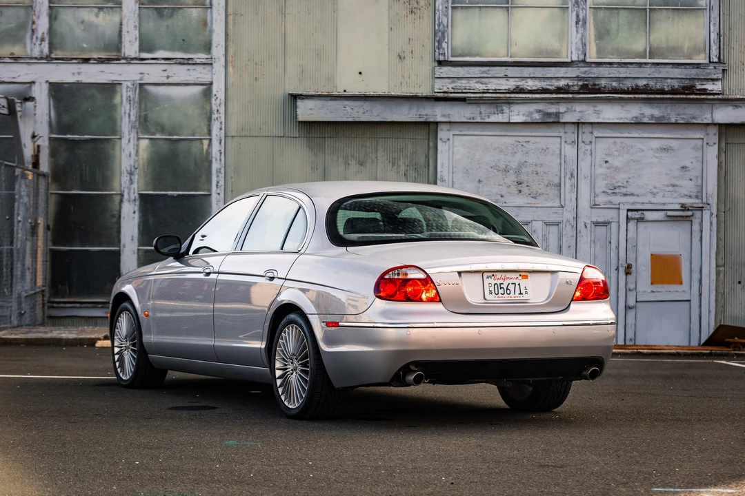 2005 Jaguar S-Type 2nd Gen - Image 14 of 31