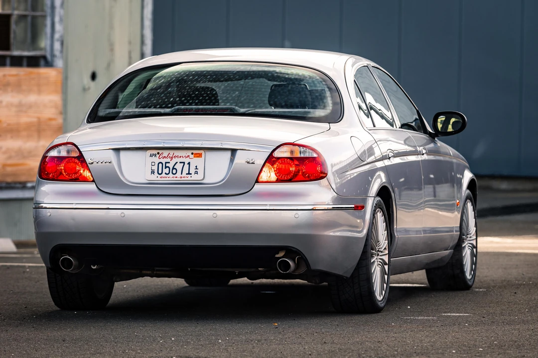 2005 Jaguar S-Type 2nd Gen - Image 16 of 31