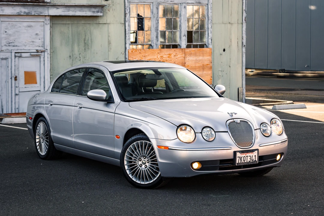 2005 Jaguar S-Type 2nd Gen - Image 26 of 31