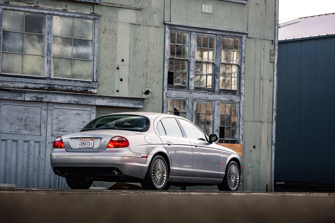 2005 Jaguar S-Type 2nd Gen - Image 21 of 31