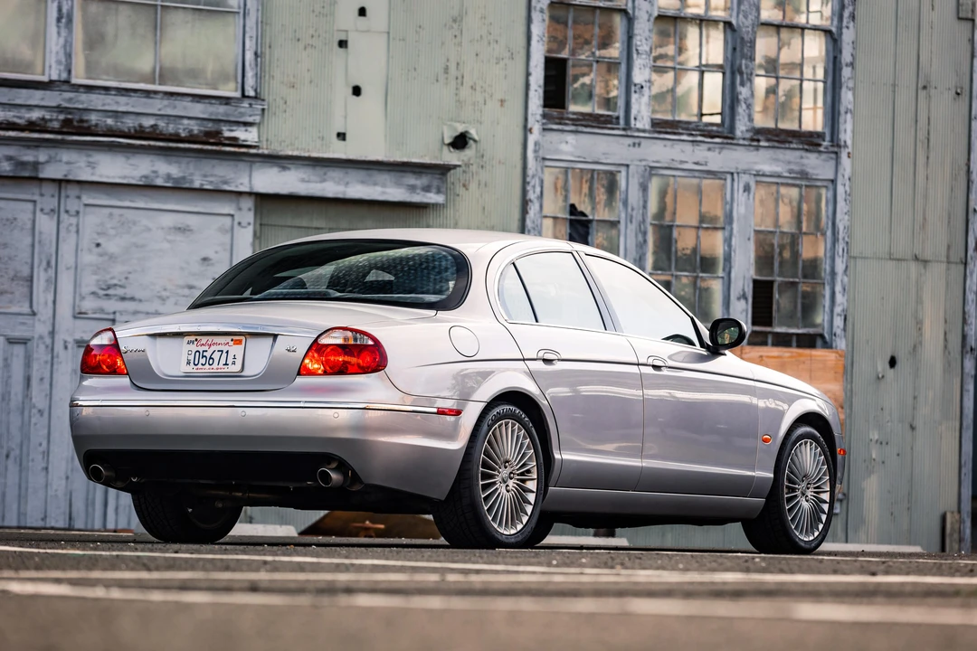 2005 Jaguar S-Type 2nd Gen - Image 22 of 31