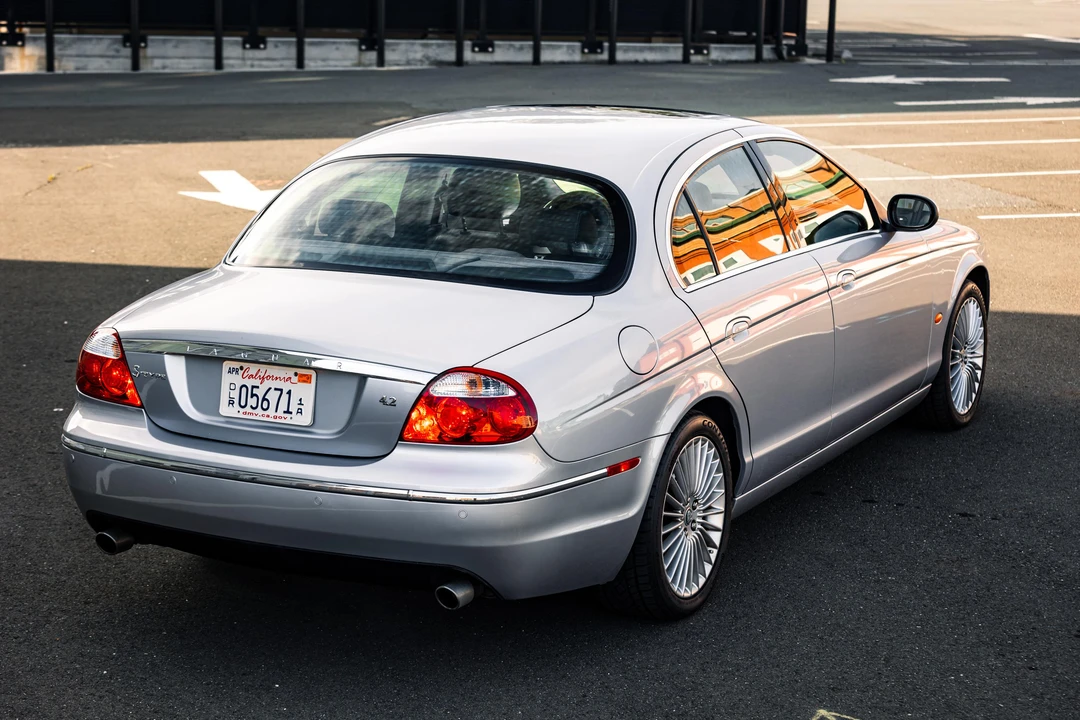 2005 Jaguar S-Type 2nd Gen - Image 18 of 31