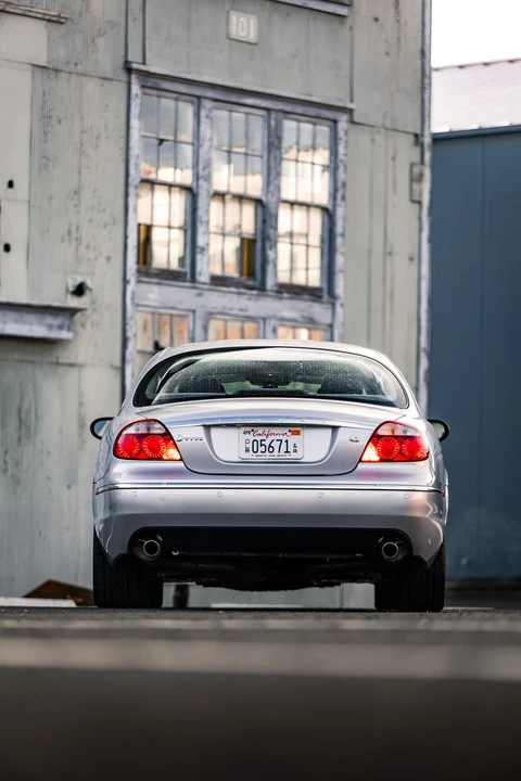 2005 Jaguar S-Type 2nd Gen - Image 15 of 31