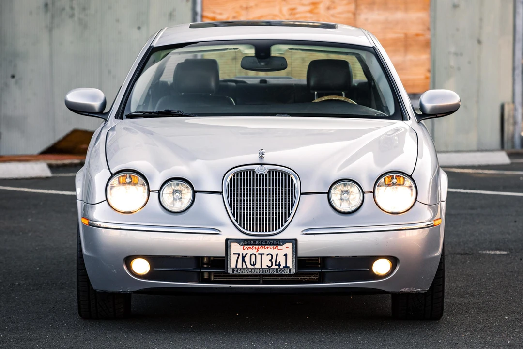 2005 Jaguar S-Type 2nd Gen - Image 2 of 31