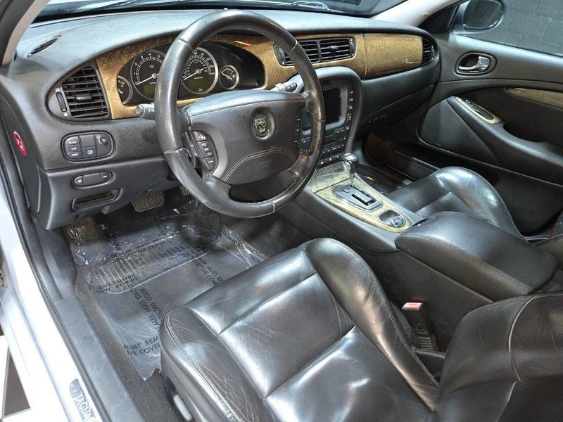 2005 Jaguar S-Type 2nd Gen - Image 7 of 12