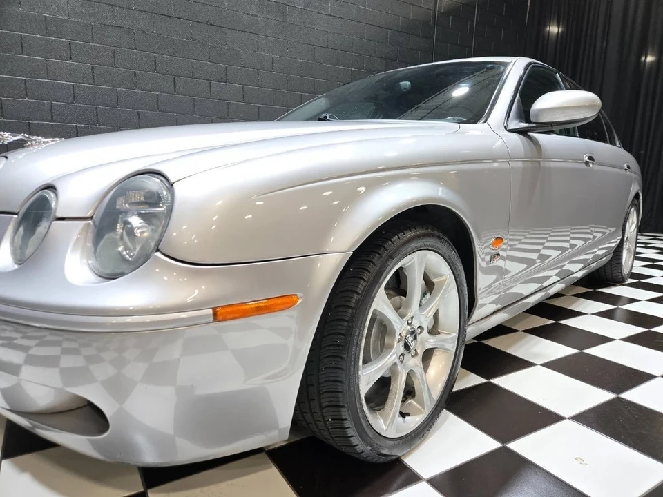 2005 Jaguar S-Type 2nd Gen - Image 13 of 21