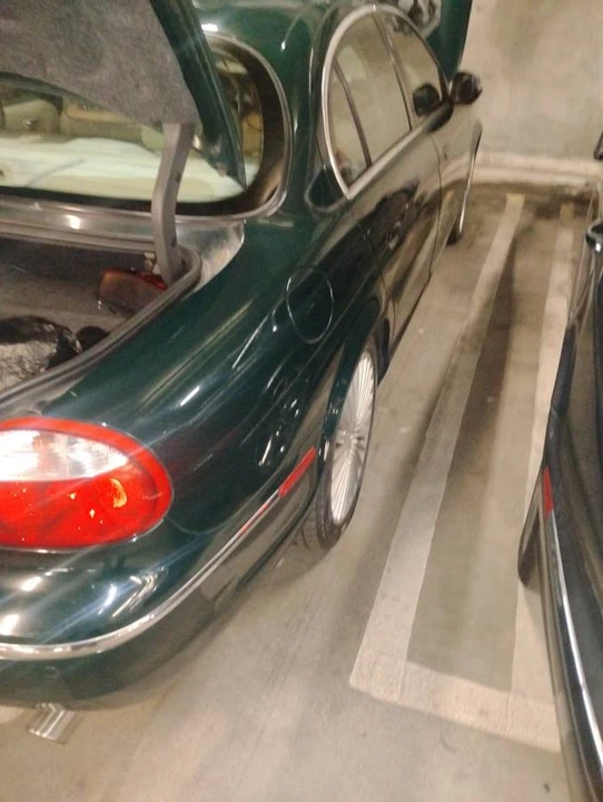 2005 Jaguar S-Type 2nd Gen - Image 1 of 3