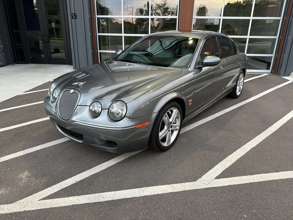 2005 Jaguar S-Type 2nd Gen - Image 10 of 31