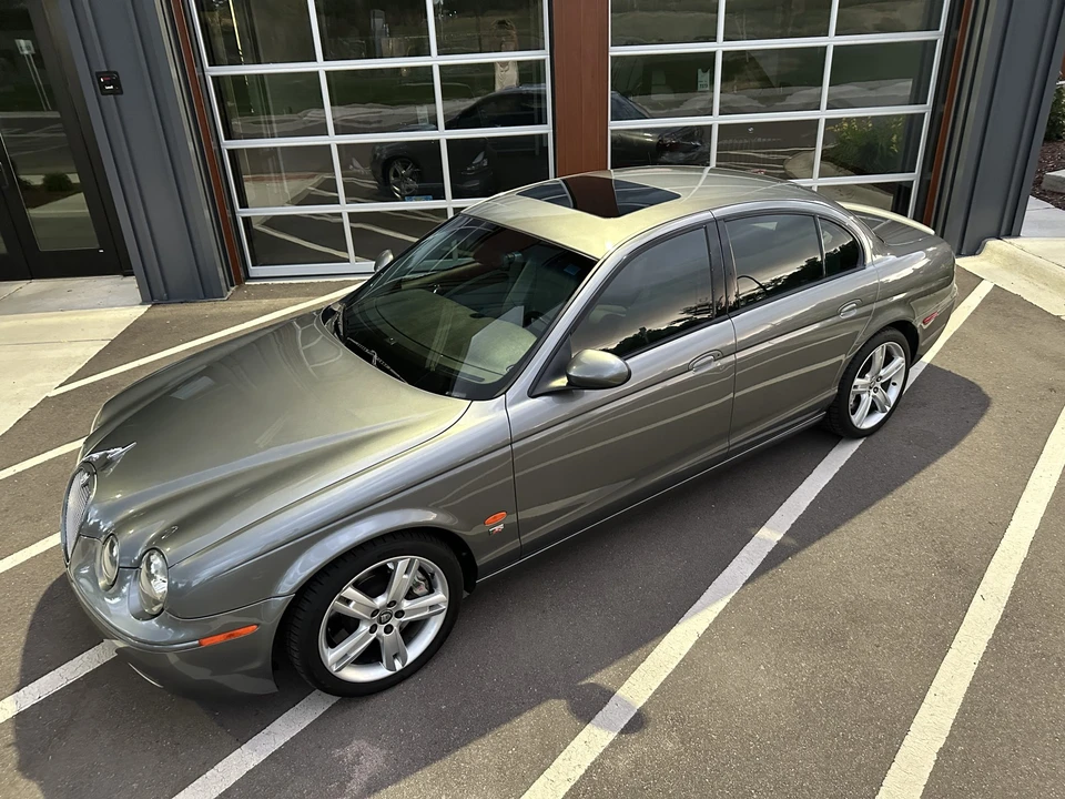 2005 Jaguar S-Type 2nd Gen - Image 2 of 31