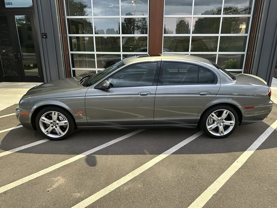 2005 Jaguar S-Type 2nd Gen - Image 27 of 31