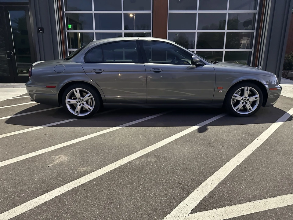 2005 Jaguar S-Type 2nd Gen - Image 22 of 31