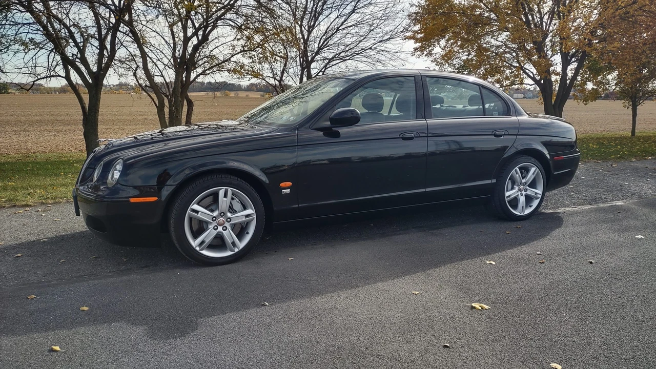 2005 Jaguar S-Type 2nd Gen - Image 4 of 31