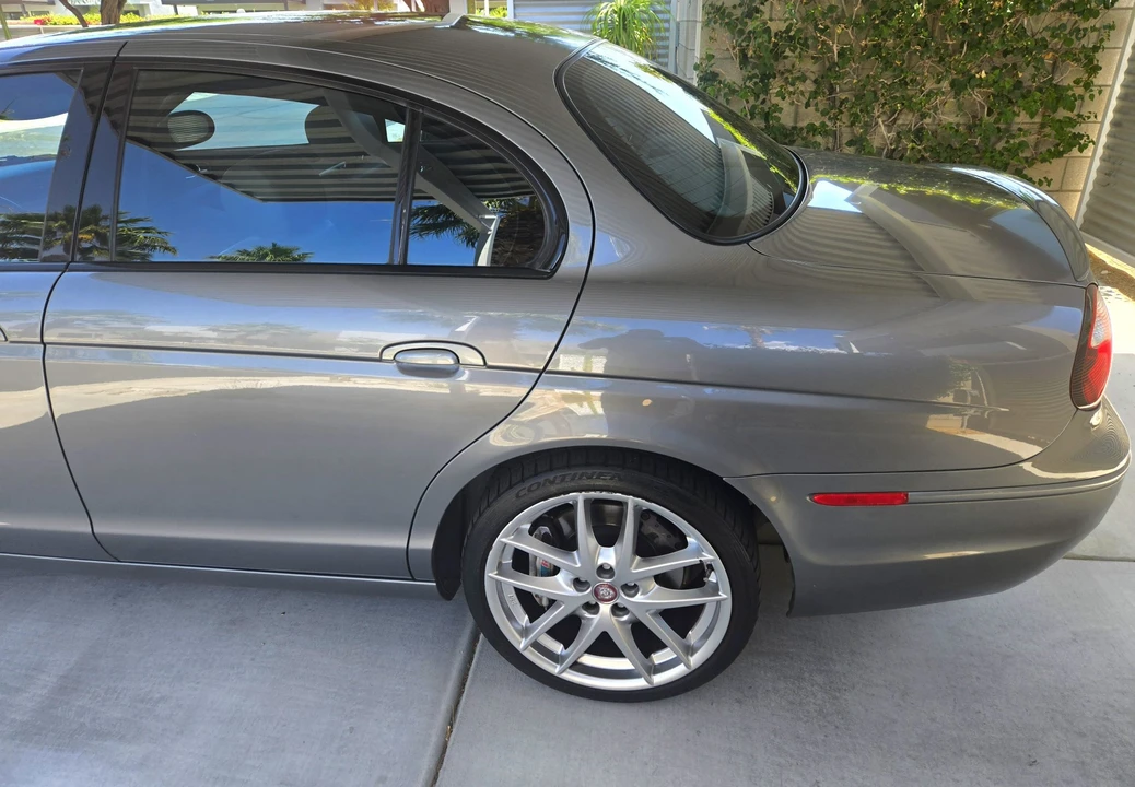 2005 Jaguar S-Type 2nd Gen - Image 21 of 31