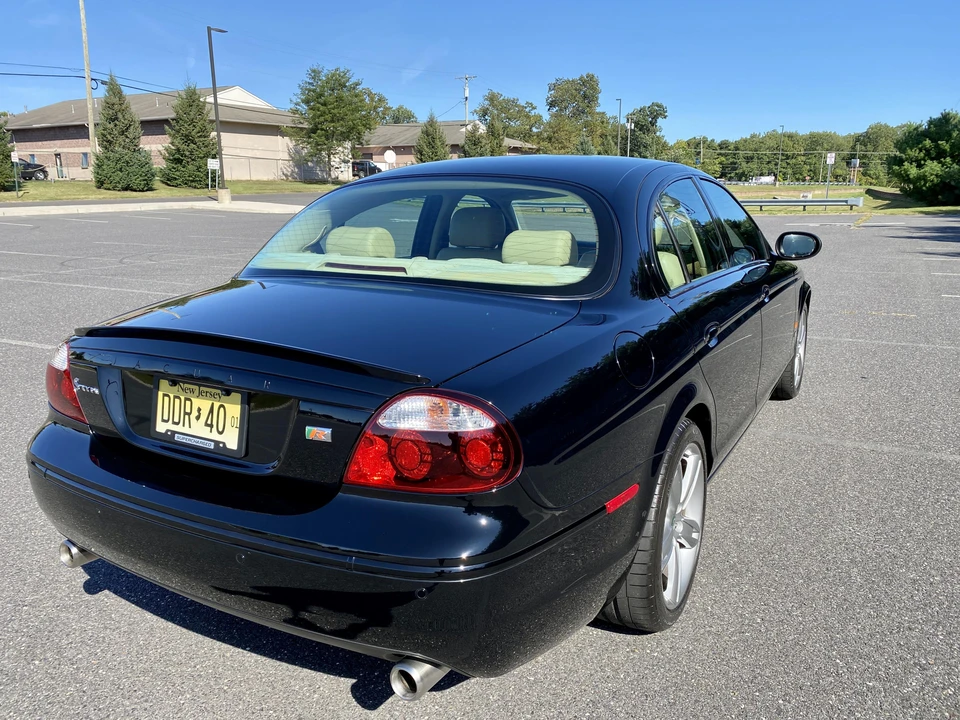 2005 Jaguar S-Type 2nd Gen - Image 17 of 31