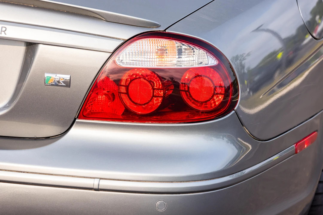 2005 Jaguar S-Type 2nd Gen - Image 14 of 31