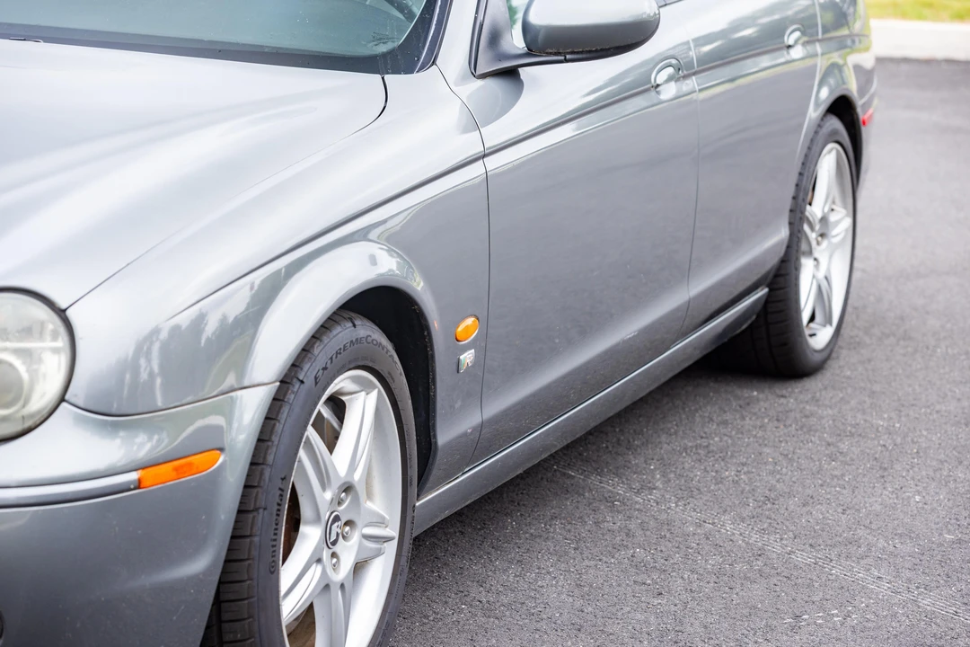 2005 Jaguar S-Type 2nd Gen - Image 16 of 31