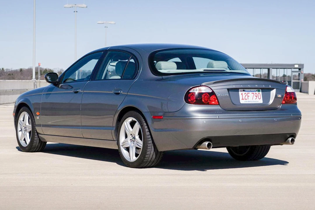 2005 Jaguar S-Type 2nd Gen - Image 9 of 31