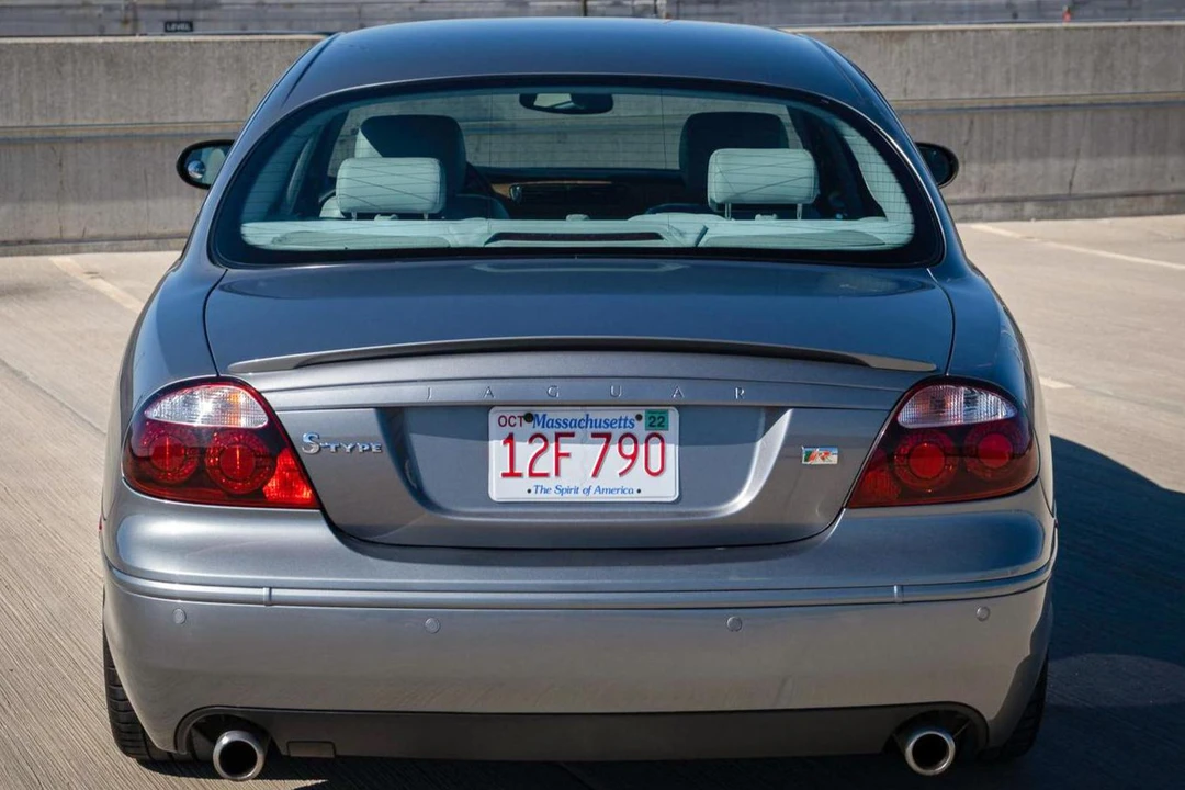 2005 Jaguar S-Type 2nd Gen - Image 5 of 31