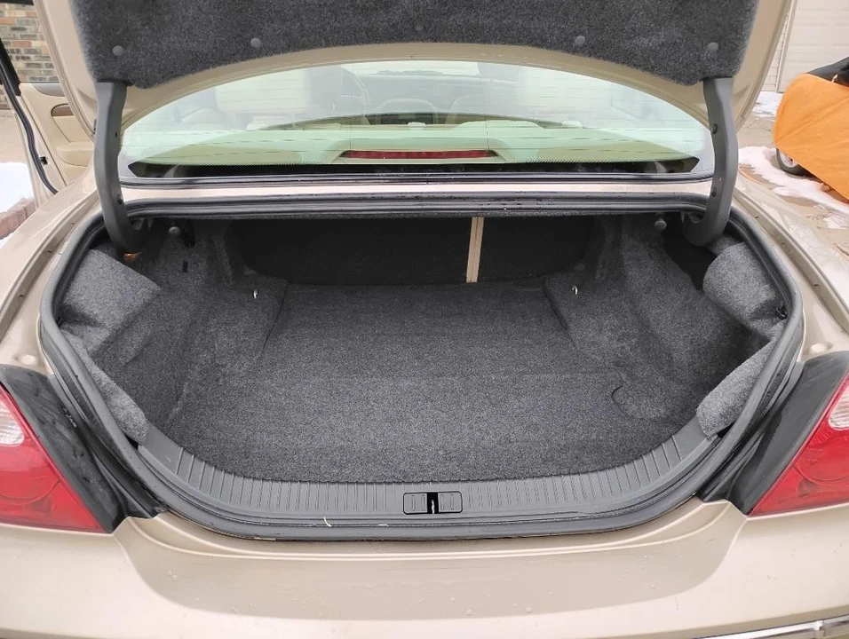 2005 Jaguar S-Type 2nd Gen - Image 10 of 20