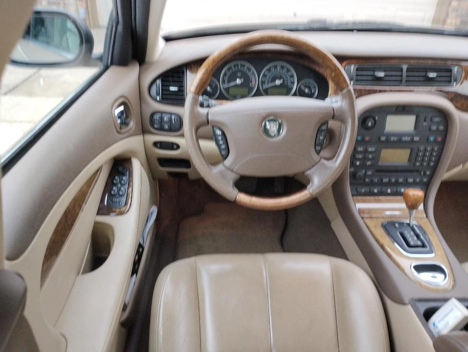 2005 Jaguar S-Type 2nd Gen - Image 16 of 20