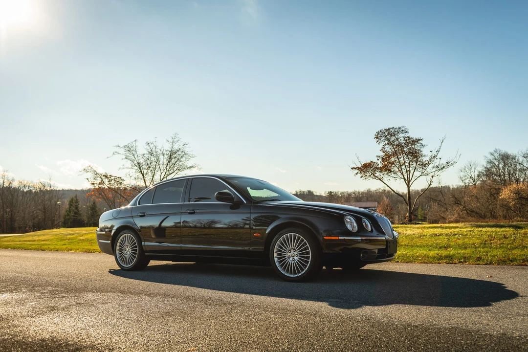 2005 Jaguar S-Type 2nd Gen - Image 14 of 31