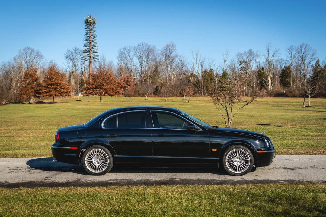 2005 Jaguar S-Type 2nd Gen - Image 16 of 31