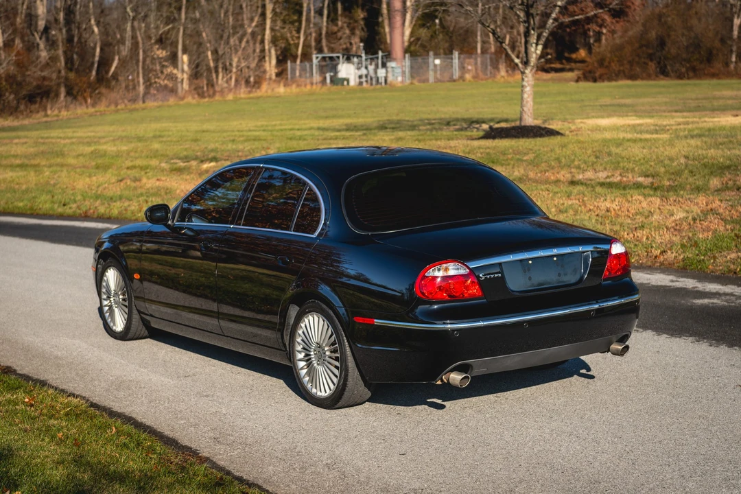 2005 Jaguar S-Type 2nd Gen - Image 22 of 31