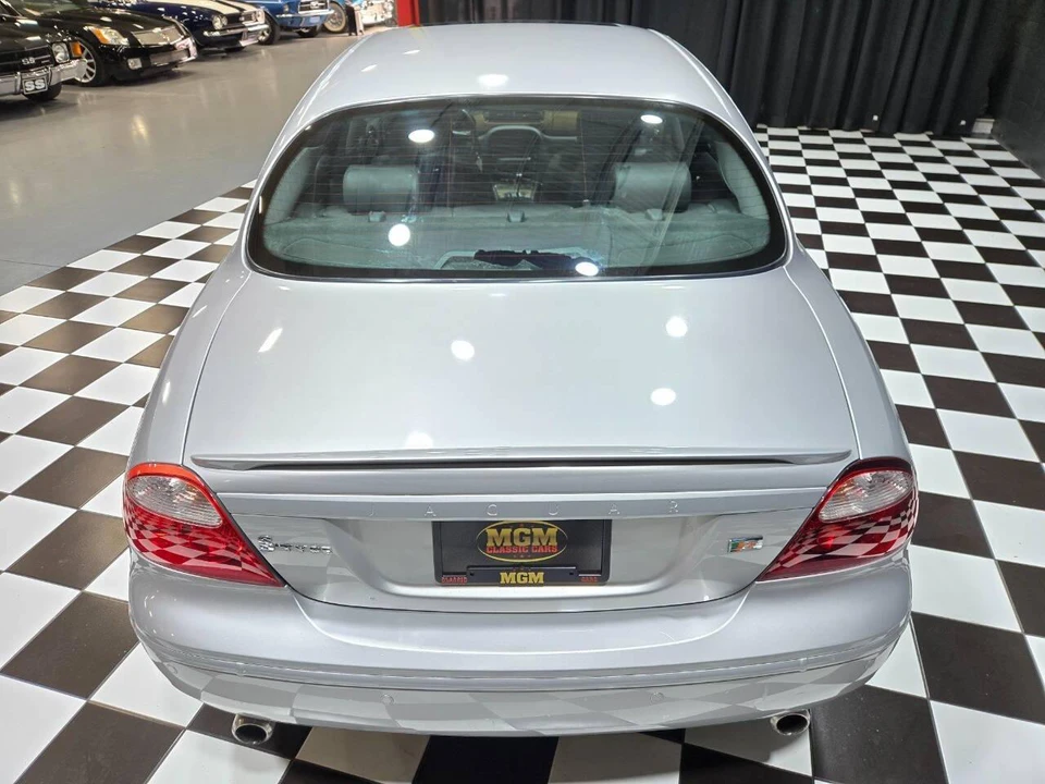 2005 Jaguar S-Type 2nd Gen - Image 22 of 31