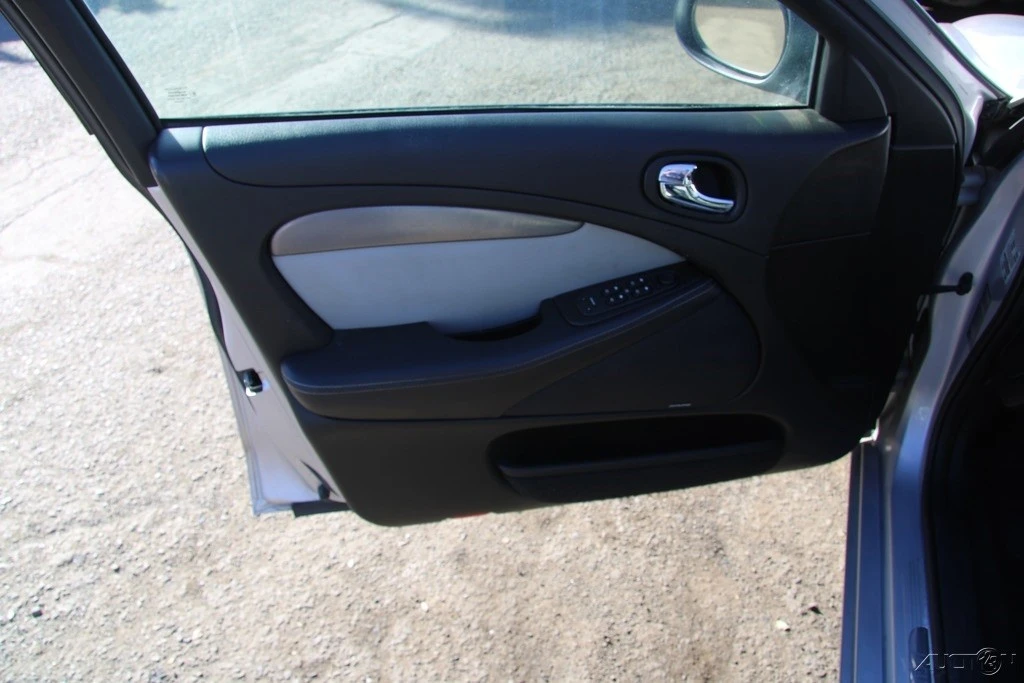2005 Jaguar S-Type 2nd Gen - Image 12 of 21