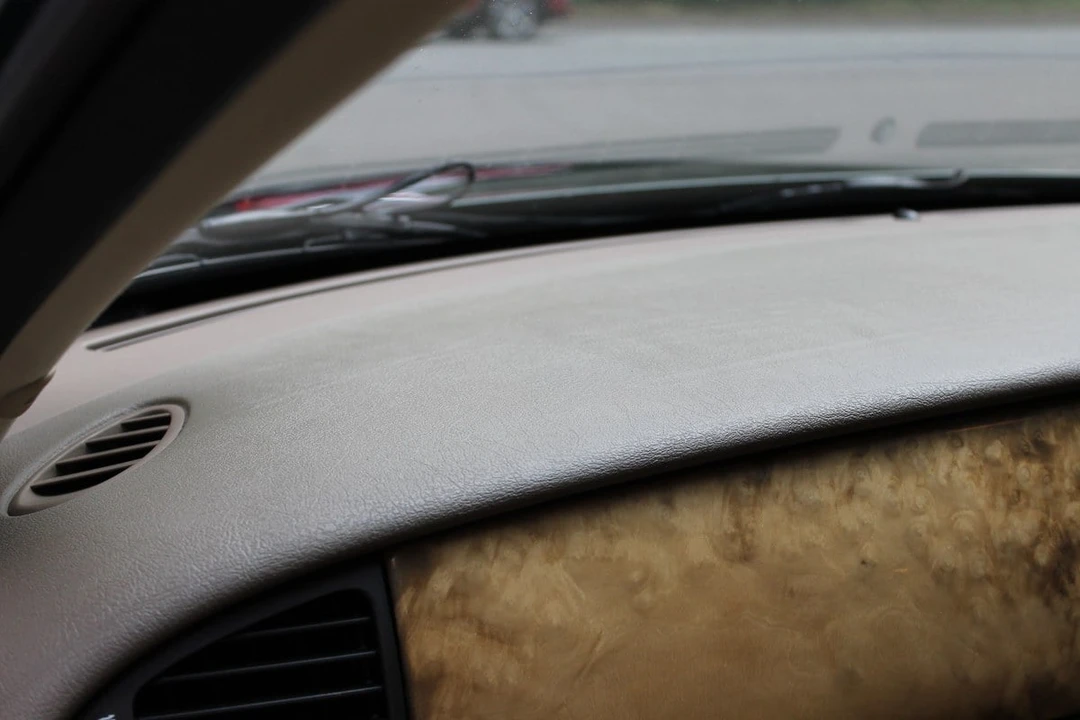 2005 Jaguar S-Type 2nd Gen - Image 28 of 30
