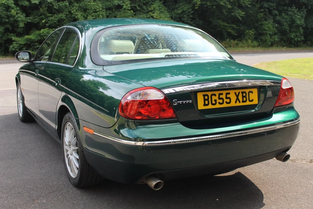 2005 Jaguar S-Type 2nd Gen - Image 8 of 30