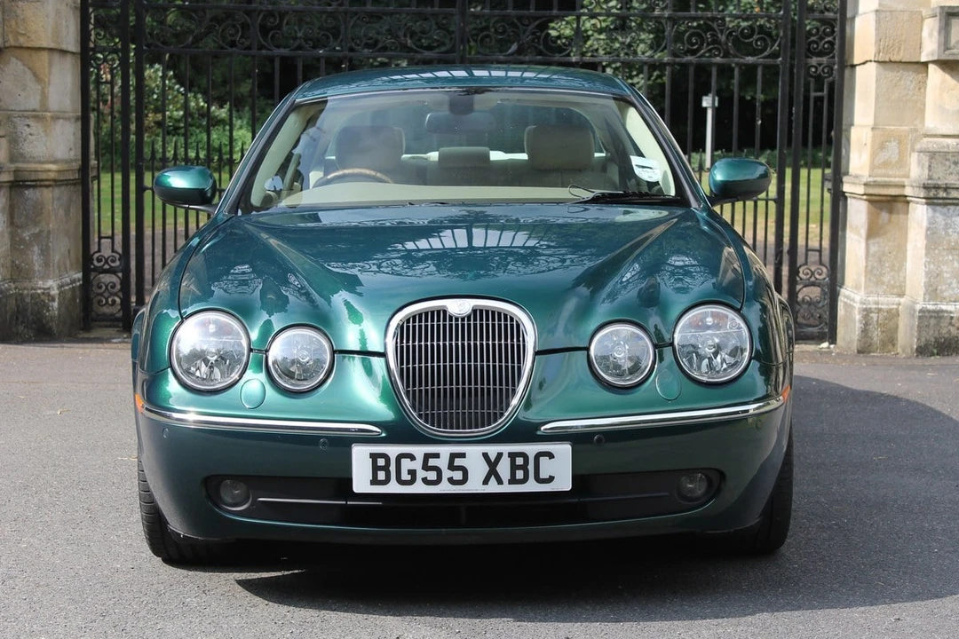 2005 Jaguar S-Type 2nd Gen - Image 5 of 30