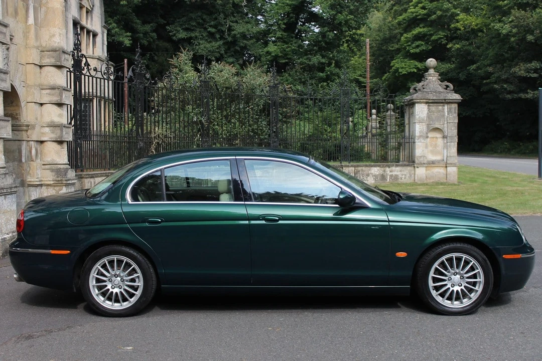 2005 Jaguar S-Type 2nd Gen - Image 6 of 30