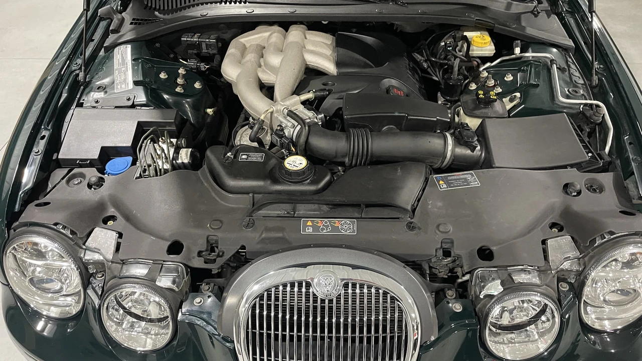 2005 Jaguar S-Type 2nd Gen - Image 5 of 7
