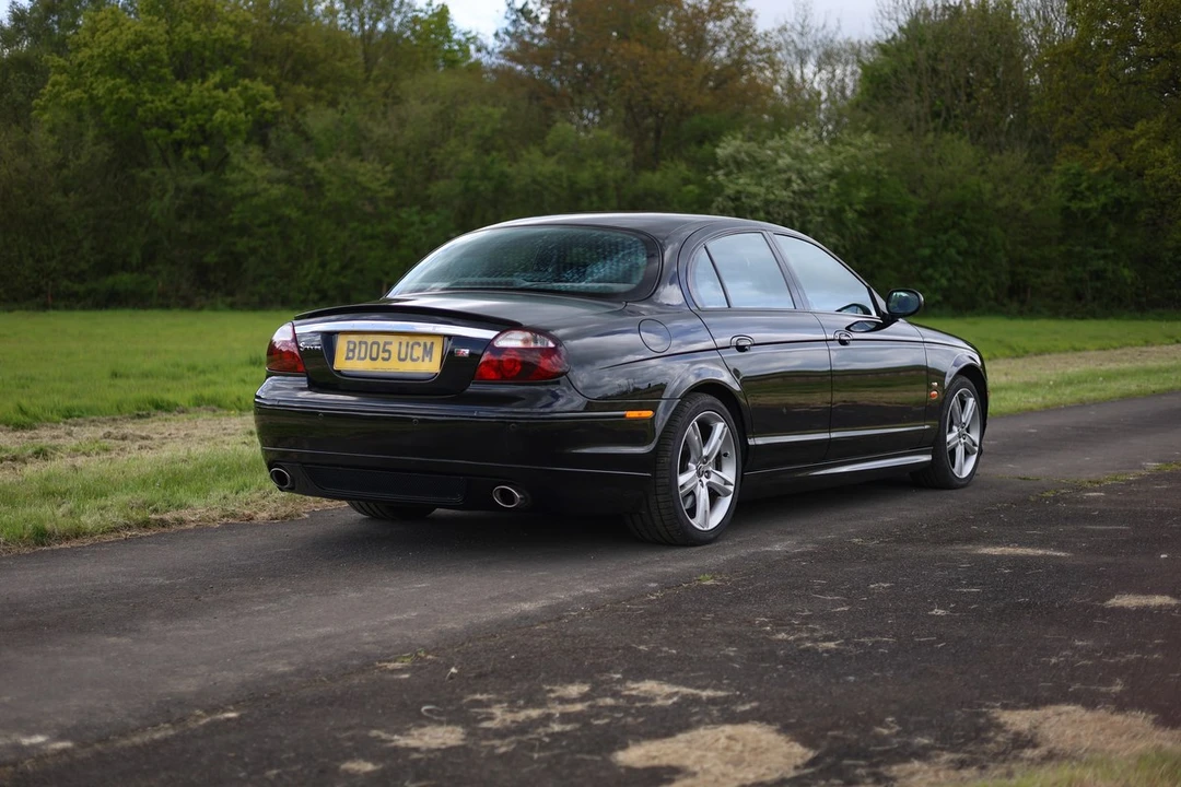 2005 Jaguar S-Type 2nd Gen - Image 12 of 30