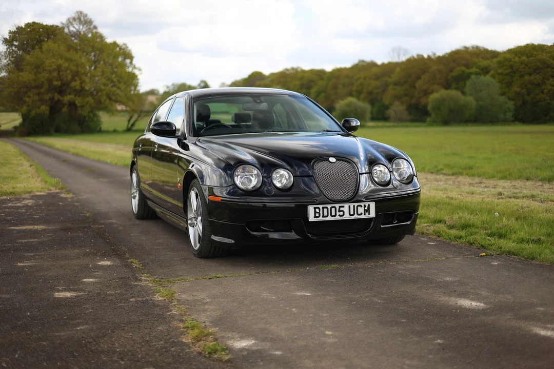 2005 Jaguar S-Type 2nd Gen - Image 5 of 30