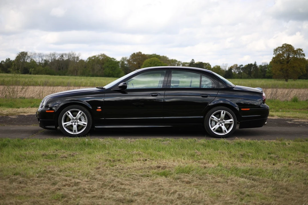 2005 Jaguar S-Type 2nd Gen - Image 7 of 30
